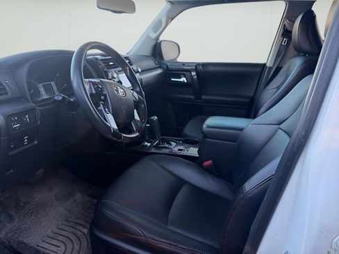 Used 2016 Toyota 4Runner Trail Premium image 17