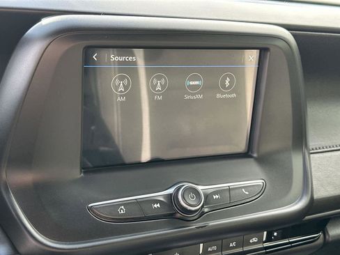 Used 2019 Chevrolet Camaro LT image 16