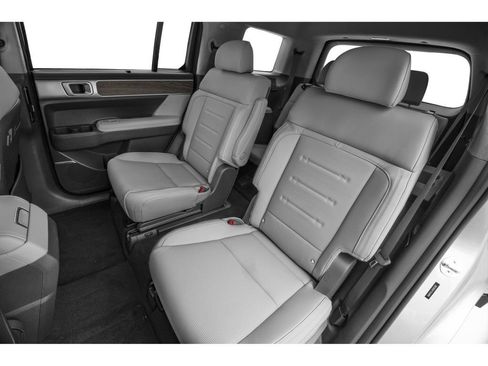Used 2024 Hyundai Santa Fe Calligraphy FWD image 9