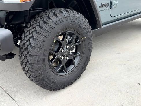 New 2026 Jeep Wrangler Willys AWD/4WD image 9