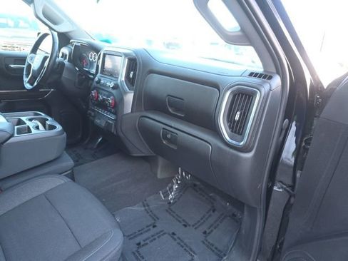 Used 2020 Chevrolet Silverado 1500 LT w/ All-Star Edition image 9