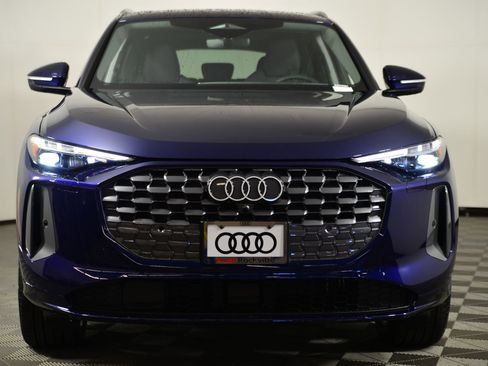 New 2025 Audi Q5 Premium Plus image 5