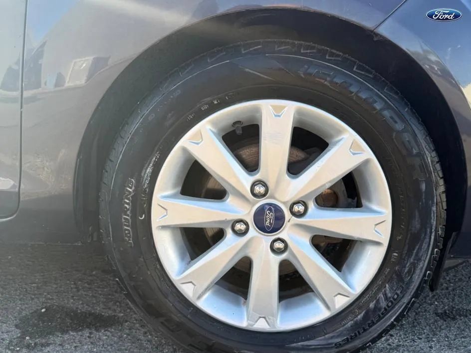 Used 2012 Ford Fiesta SE FWD image 29