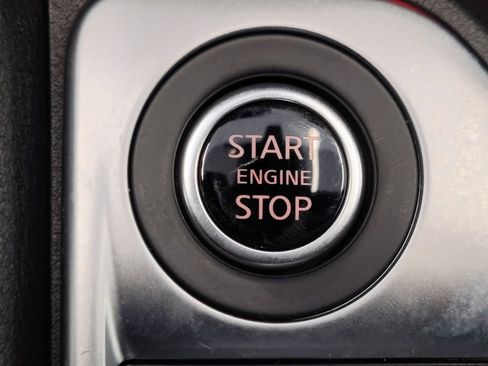 Used 2025 Nissan Sentra SV w/ All-Weather Package FWD image 34