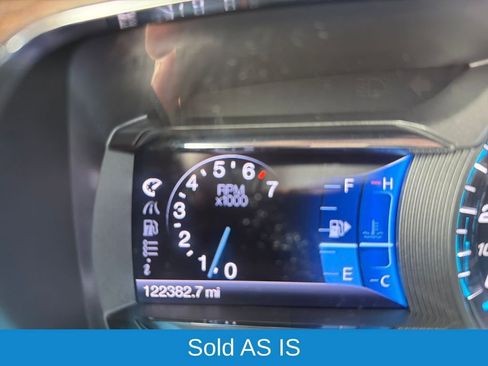 Used 2013 Ford Taurus Limited image 16