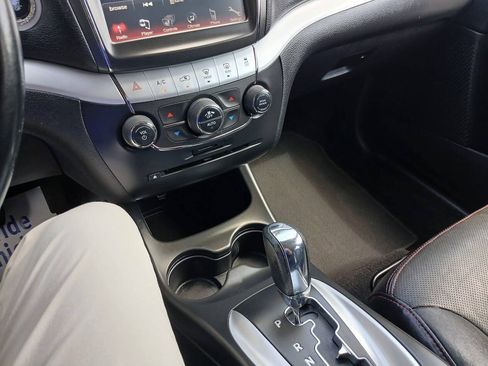 Used 2019 Dodge Journey GT AWD/4WD image 4
