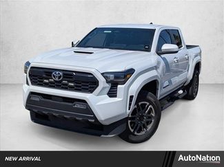 Used 2024 Toyota Tacoma TRD Sport video 1