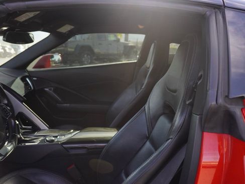 Used 2019 Chevrolet Corvette Stingray Coupe w/ 1LT image 16