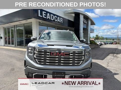 Used 2024 GMC Sierra 1500 Denali w/ Denali Reserve Package AWD/4WD image 8
