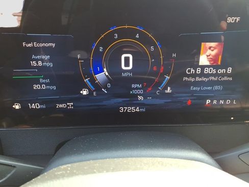 Used 2025 Chevrolet Traverse LT AWD/4WD image 21