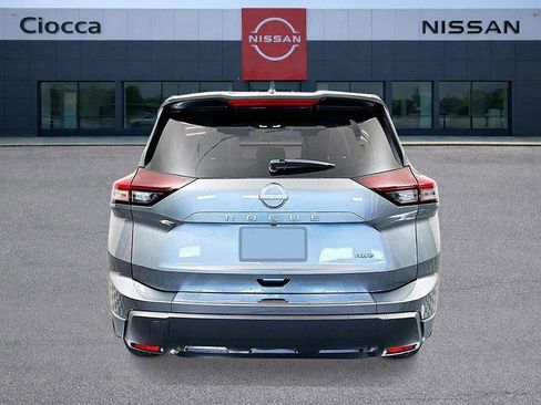 New 2026 Nissan Rogue SV w/ Cold Weather Package AWD/4WD image 4