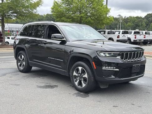 Used 2024 Jeep Grand Cherokee Limited 4xe AWD/4WD image 14