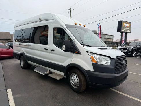 Used 2019 Ford Transit 350 XL image 14