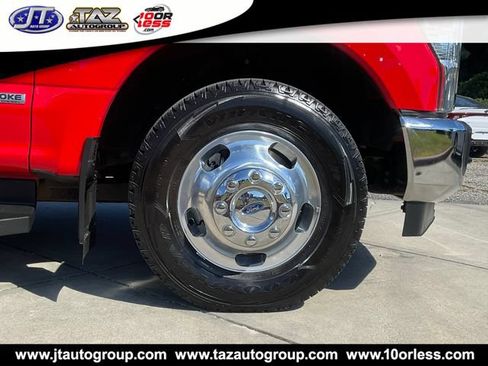 Used 2022 Ford F350 XLT w/ XLT Value Package RWD image 9