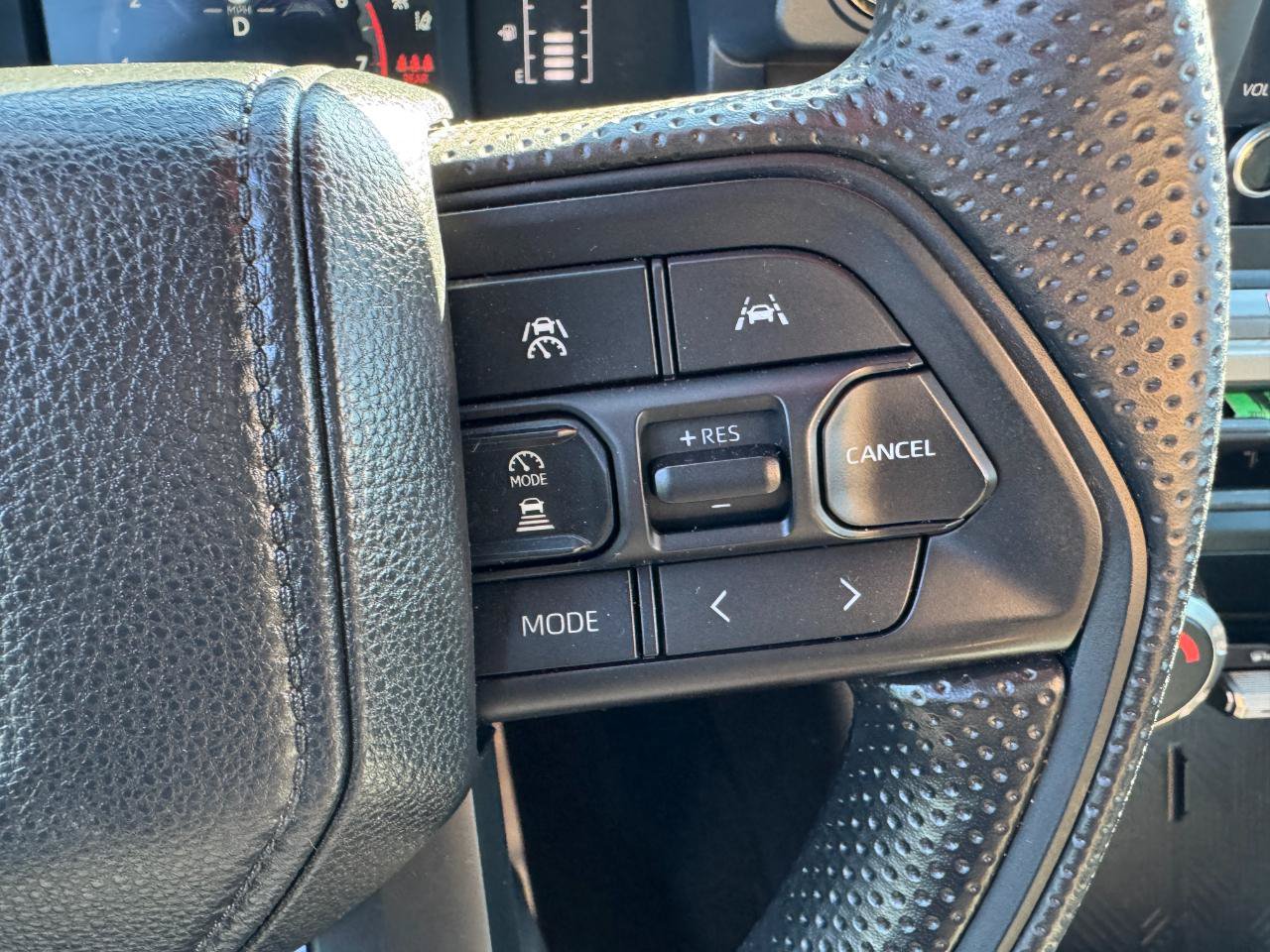 Used 2024 Toyota Tacoma SR5 RWD image 38