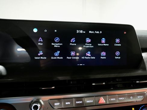 Used 2024 Kia Telluride EX X-Line image 18