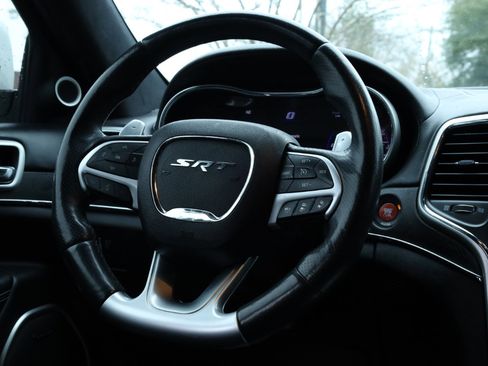 Used 2015 Jeep Grand Cherokee SRT w/ Trailer Tow Group IV image 7