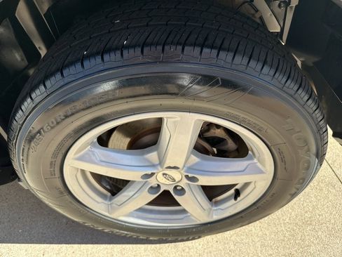 Used 2018 Ford Explorer FWD image 22