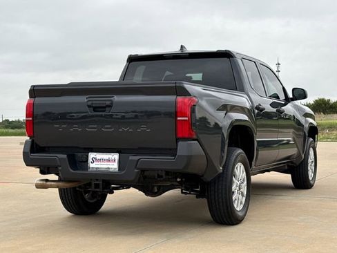 Used 2025 Toyota Tacoma SR RWD image 8