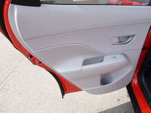 New 2026 Hyundai Kona SEL Premium AWD/4WD image 15
