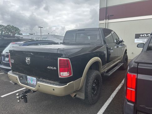 Used 2015 RAM 3500 Laramie Longhorn AWD/4WD image 3