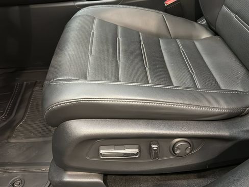 Certified 2023 Honda CR-V EX-L image 16