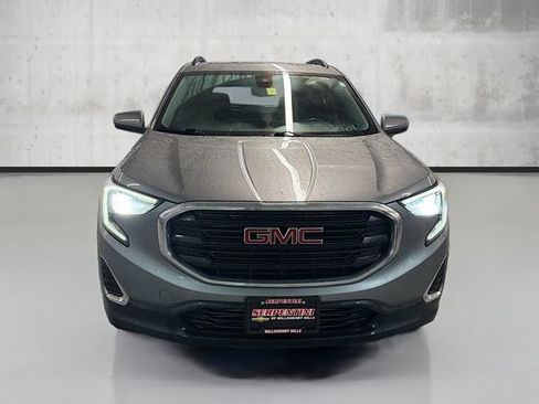 Used 2020 GMC Terrain SLE w/ Driver Convenience Package image 2