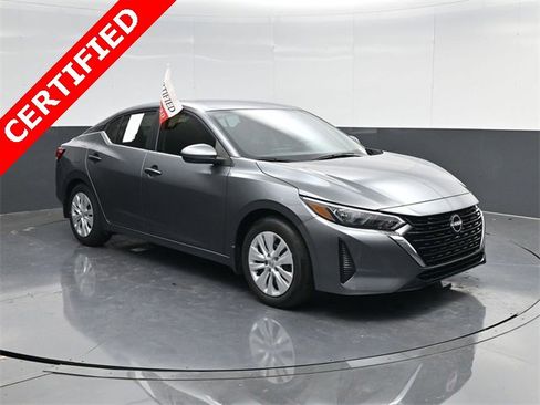 Used 2025 Nissan Sentra S image 1