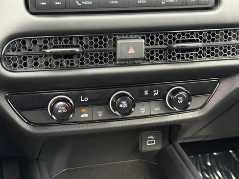 Certified 2024 Honda HR-V LX image 24