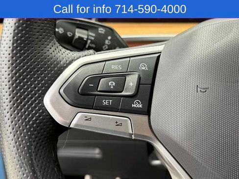 Used 2025 Volkswagen Tiguan SEL R-Line AWD/4WD image 16