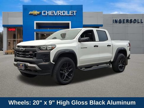 Used 2024 Chevrolet Colorado Trail Boss w/ Safety Package AWD/4WD image 31