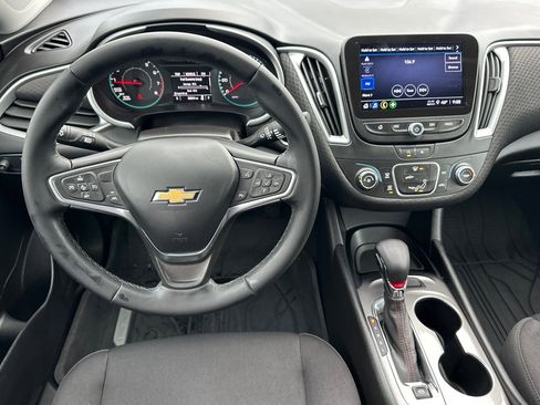 Used 2023 Chevrolet Malibu RS image 11