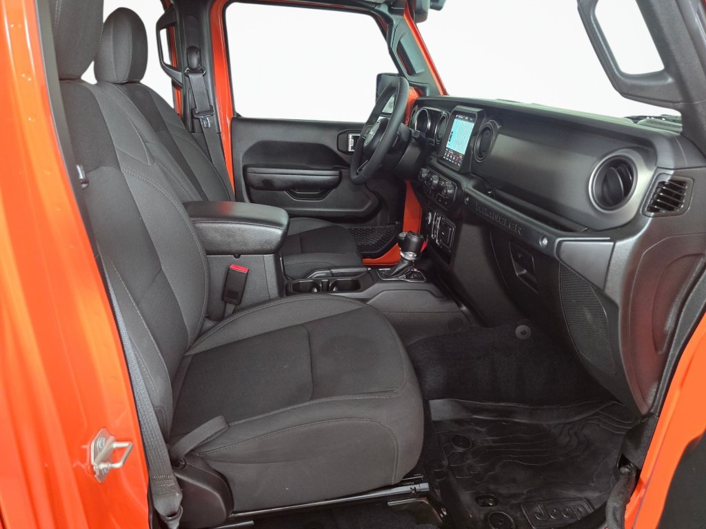 Used 2023 Jeep Wrangler Unlimited w/ 8.4" Radio Group AWD/4WD image 42