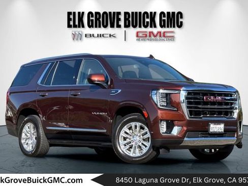 Used 2023 GMC Yukon SLT AWD/4WD image 1