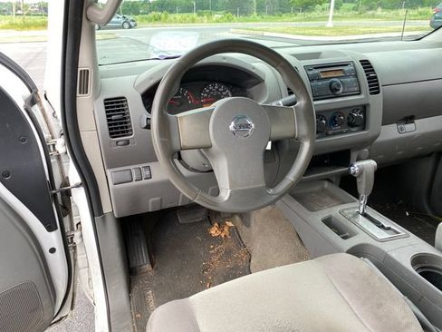 Used 2011 Nissan Frontier S w/ S Preferred Pkg RWD image 18
