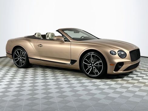 Used 2022 Bentley Continental GT AWD/4WD image 1