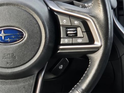 Used 2022 Subaru Ascent Limited image 16