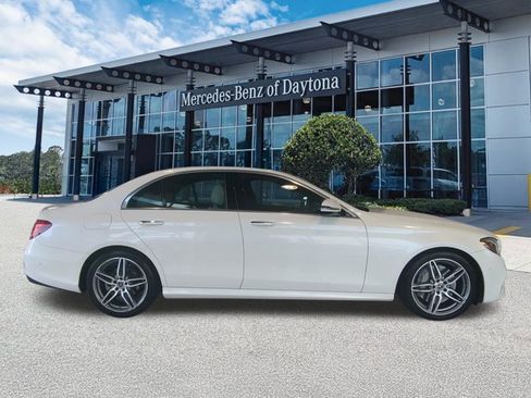 Used 2018 Mercedes-Benz E 300 image 3
