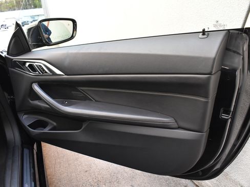 Used 2025 BMW 430i xDrive Convertible AWD/4WD image 32