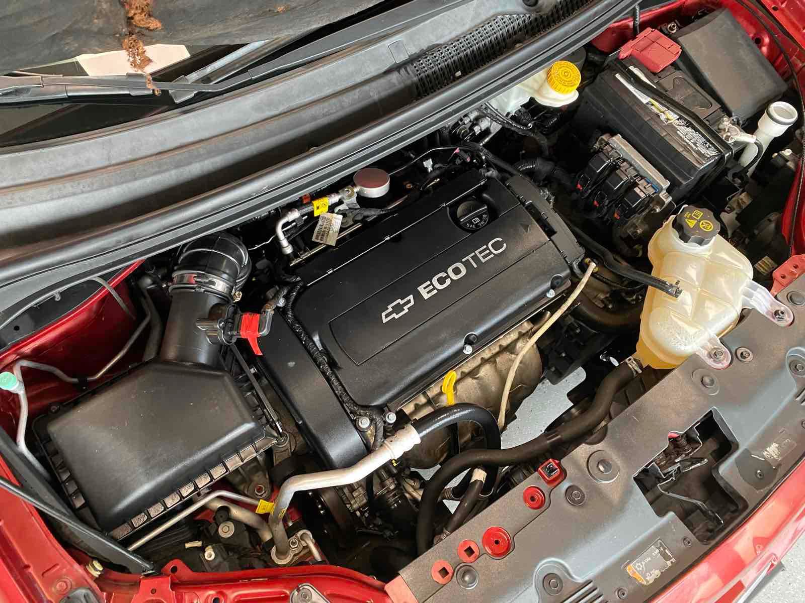 Used 2013 Chevrolet Sonic LT FWD image 27