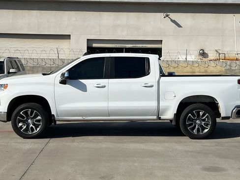 Used 2022 Chevrolet Silverado 1500 LT image 6