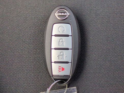 New 2026 Nissan Frontier PRO-4X w/ Pro-4x Convenience Package image 27