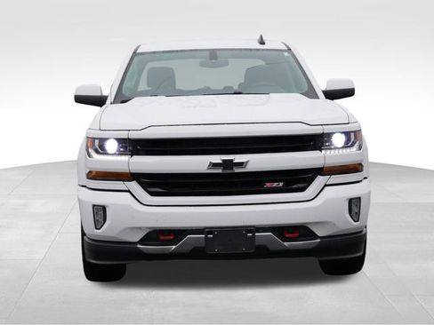 Used 2017 Chevrolet Silverado 1500 LT w/ LPO, Black Pack image 2