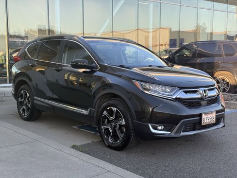 Used 2019 Honda CR-V Touring image 1