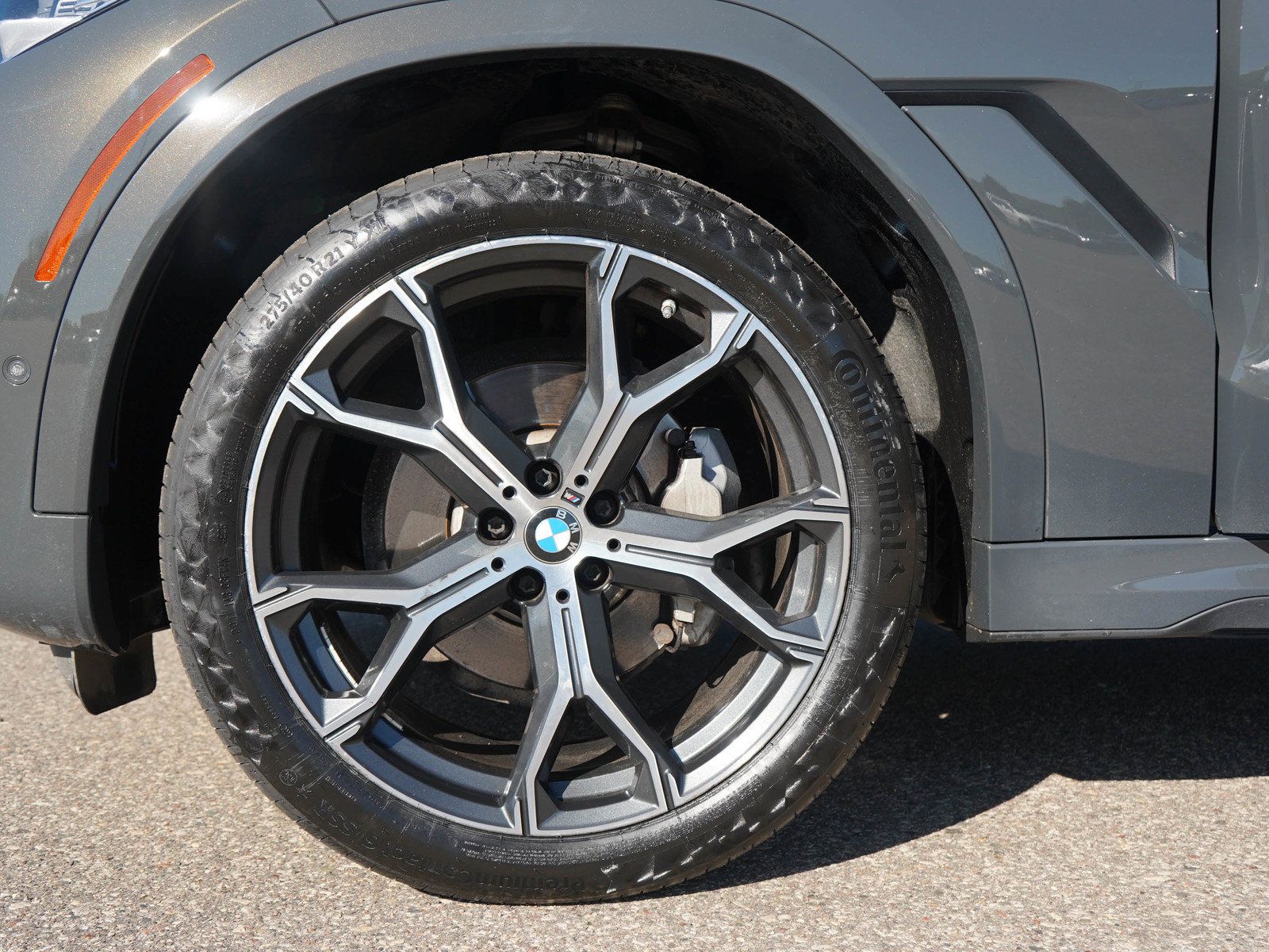 Used 2022 BMW X6 xDrive40i AWD/4WD image 30