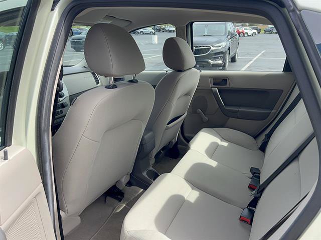 Used 2010 Ford Focus S FWD image 11