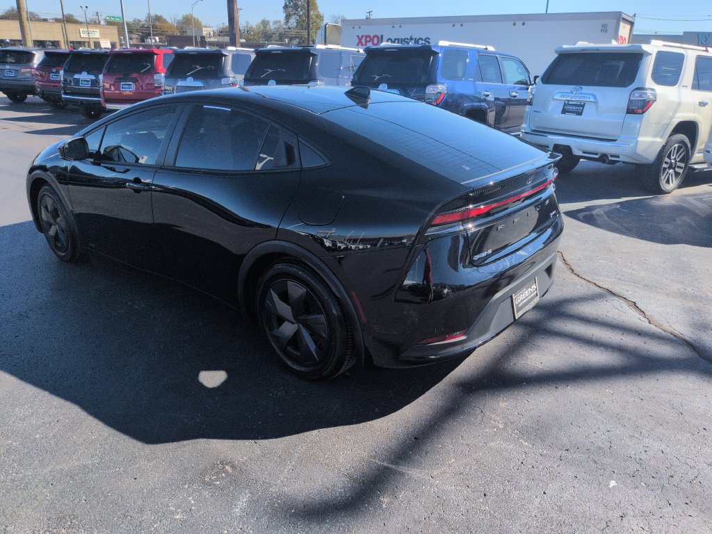 Certified 2024 Toyota Prius LE AWD/4WD image 3