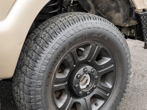 Used 2014 Ford F350 Lariat w/ Lariat Ultimate Package image 12