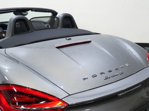 Used 2014 Porsche Boxster S RWD image 20