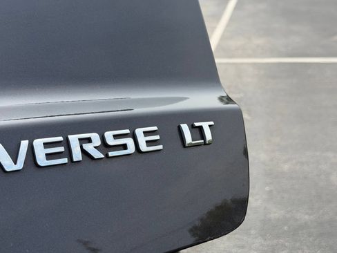 Used 2016 Chevrolet Traverse LT w/ Style and Technology Package AWD/4WD image 32